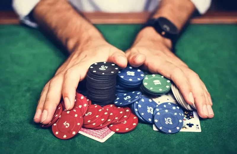 Khái Niệm Cơ Bản Trong Poker