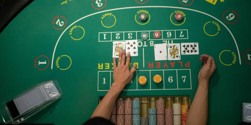 Luật Chơi Baccarat: Phân Biệt Các Loại Cược Và Cách Chọn Cược Chuẩn Xác